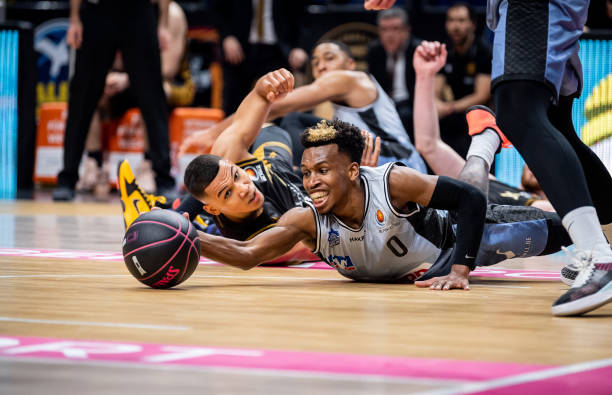 教练组可以 教练组可以